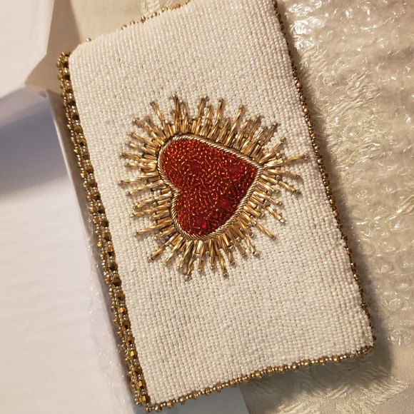 Mary Frances Cream and Gold Heart Clutch - Picture 2 of 9